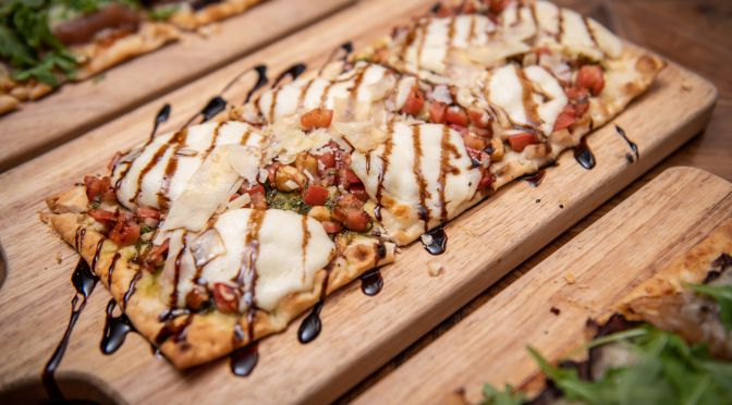 Bruschetta Artisan Flatbread